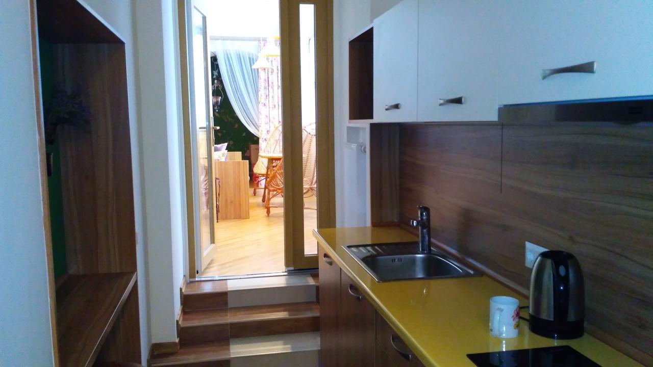 Vip Апартаменти Ван Гог На Площі Ринок إلفيف المظهر الخارجي الصورة